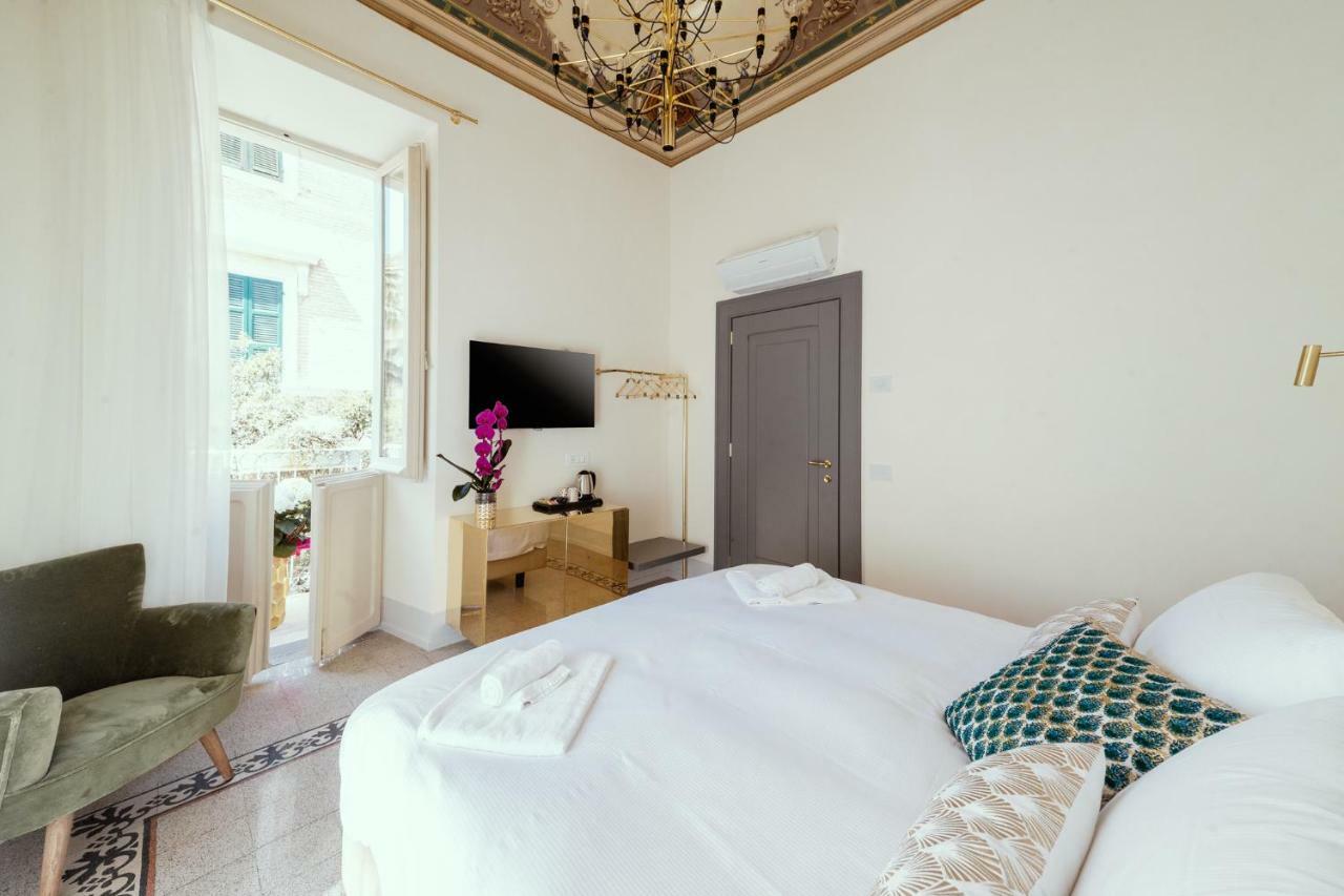 Palazzo Dei Grifoni - Luxury Suites - Сан Бенедето дел Тронто Екстериор снимка