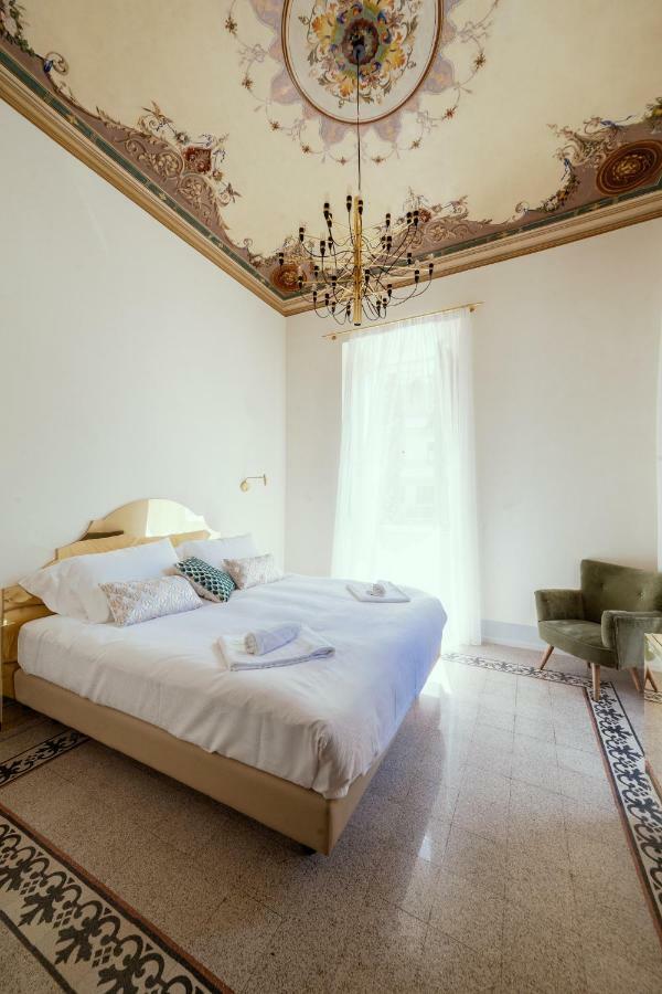 Palazzo Dei Grifoni - Luxury Suites - Сан Бенедето дел Тронто Екстериор снимка